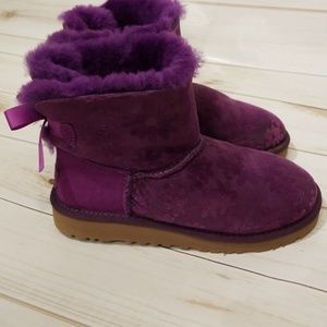 朗UGG Bailey Boot SZ 4